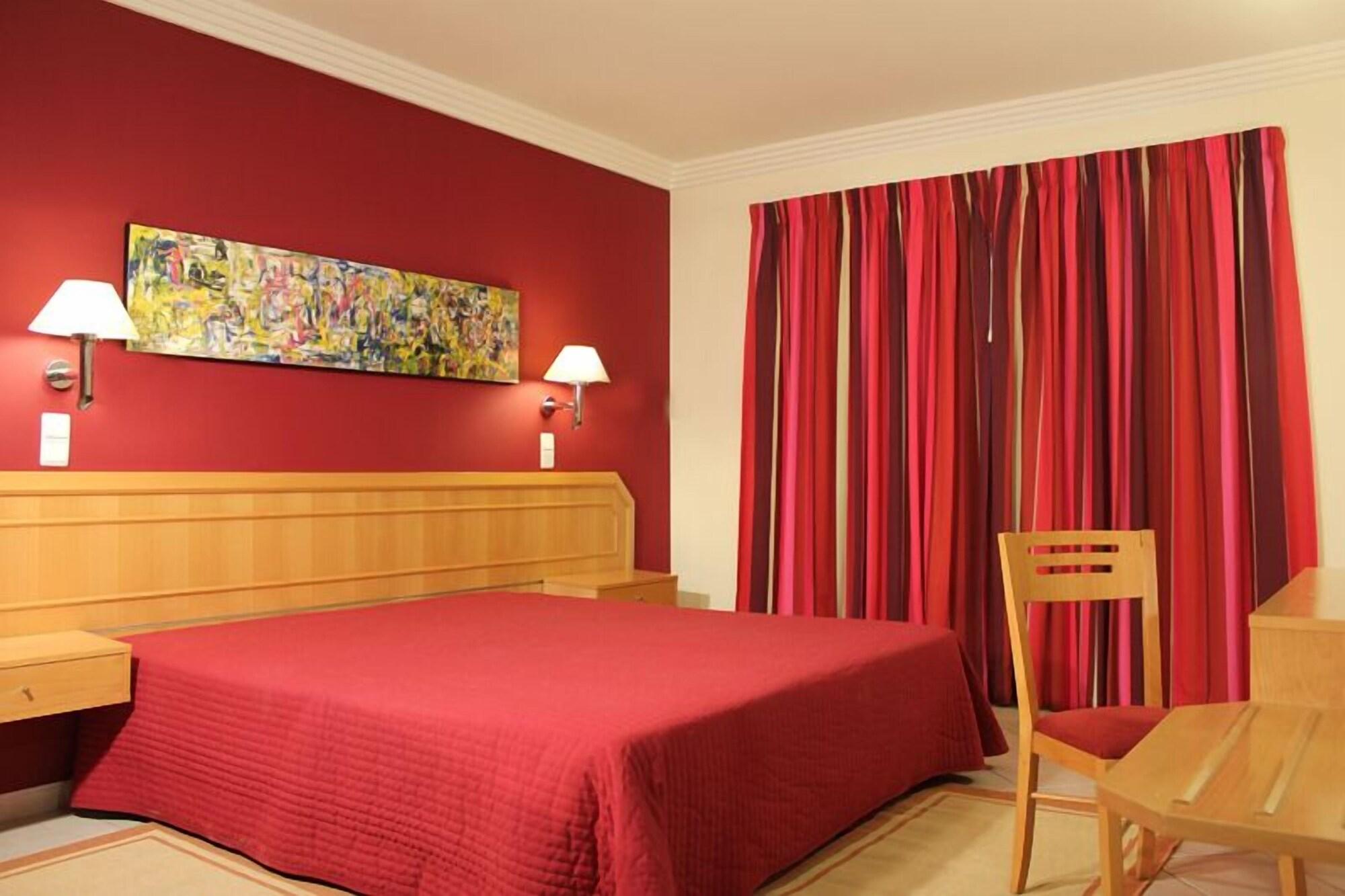Cheerfulway Balaia Plaza Aparthotel Albufeira Bagian luar foto